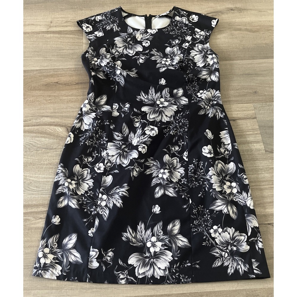 Sachin & Babi Floral Print Shift Dress Short Sleeve Black Size 12 Career Event